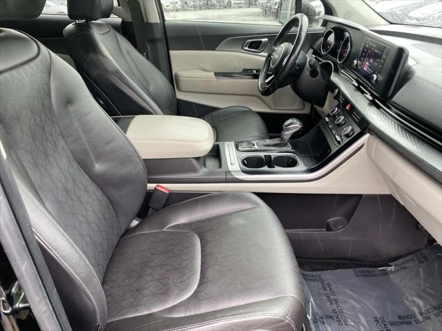 2022 Kia Carnival MPV LX Seat Package