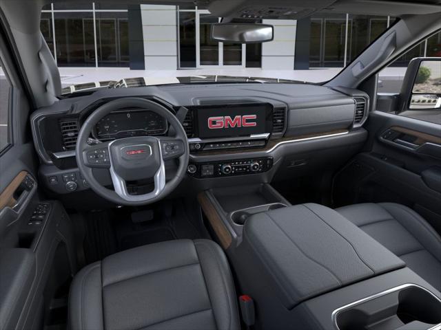 2026 GMC Sierra 2500HD Crew Cab, Standard Bed, SLT, 4WD