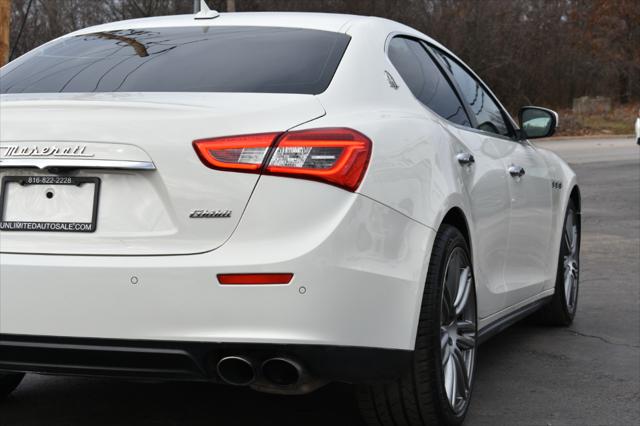 2017 Maserati Ghibli Base