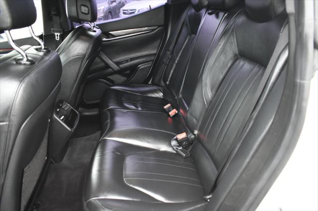 2017 Maserati Ghibli Base