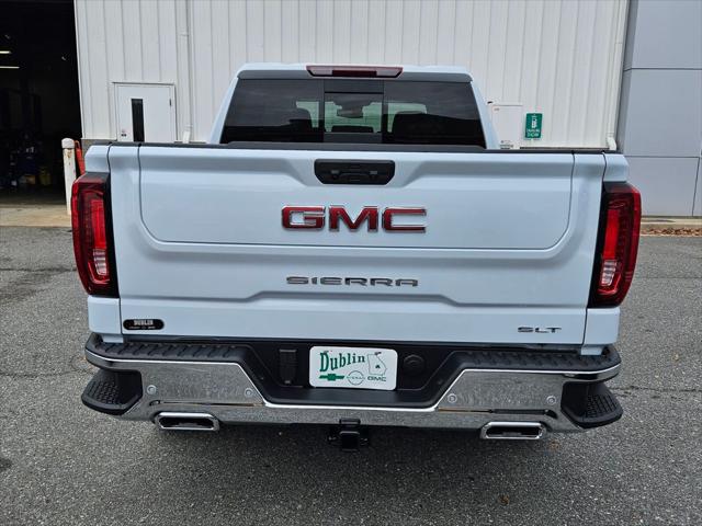 2026 GMC Sierra 1500 Crew Cab, Short Bed, SLT, 4WD