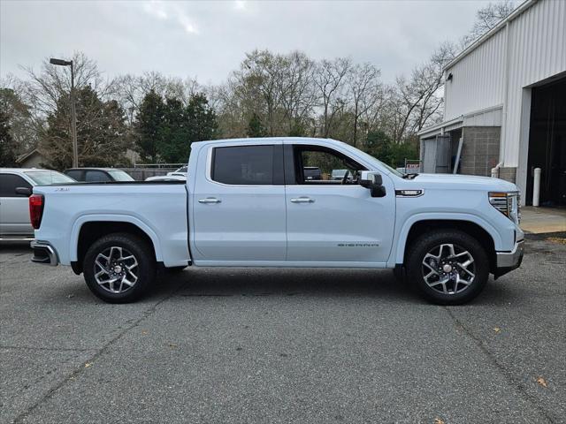 2026 GMC Sierra 1500 Crew Cab, Short Bed, SLT, 4WD