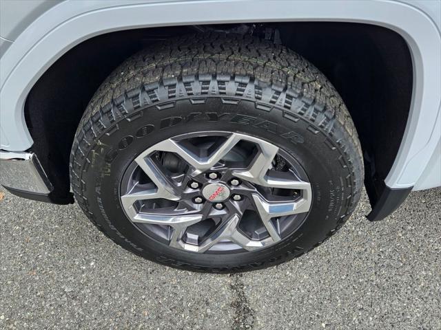 2026 GMC Sierra 1500 Crew Cab, Short Bed, SLT, 4WD