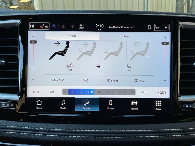 2026 Chrysler Pacifica Select