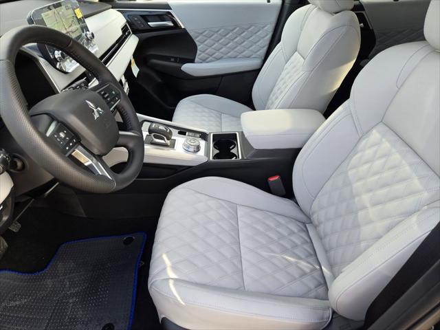 2025 Mitsubishi Outlander PHEV SEL S-AWC