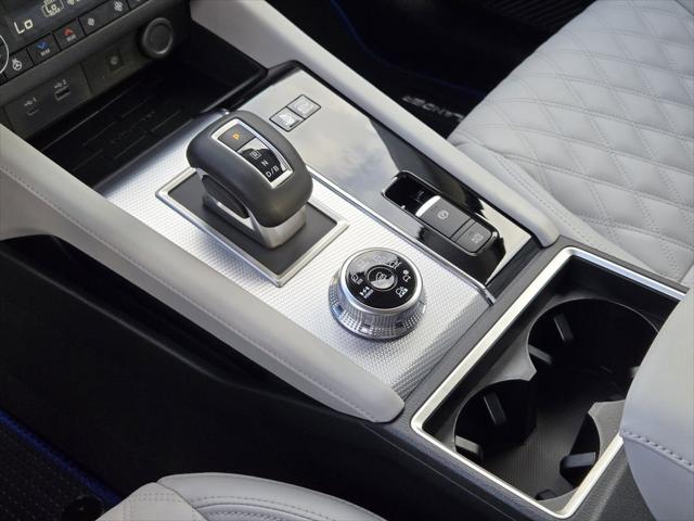 2025 Mitsubishi Outlander PHEV SEL S-AWC