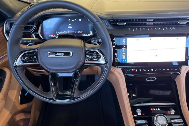 2026 Jeep Grand Cherokee Summit 4x4