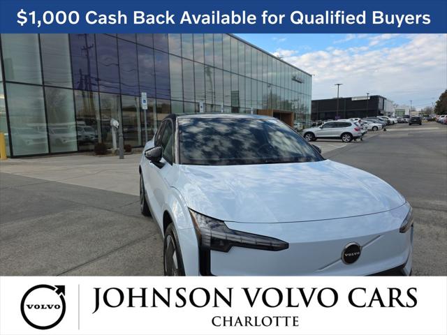 2026 Volvo EX30 Plus Twin Motor Performance, Fully electric