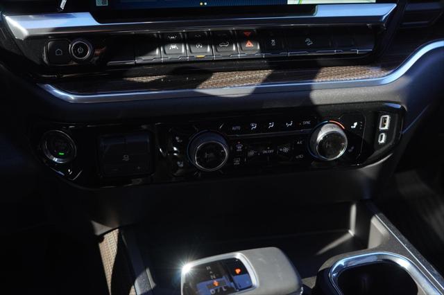 2026 Chevrolet Silverado 1500 4WD Crew Cab Short Bed LT Trail Boss