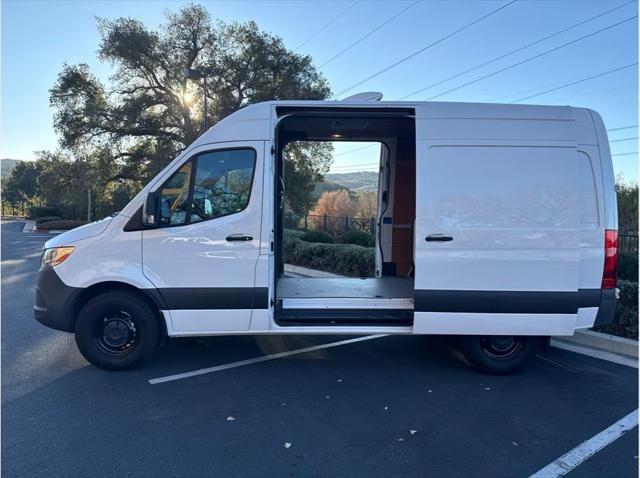 2021 Mercedes-Benz Sprinter 2500 Standard Roof I4