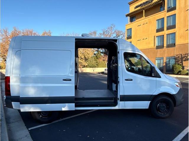 2021 Mercedes-Benz Sprinter 2500 Standard Roof I4