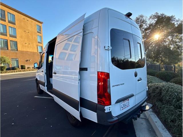 2021 Mercedes-Benz Sprinter 2500 Standard Roof I4