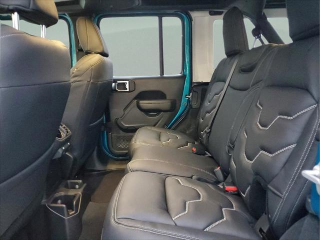 2025 Jeep Wrangler 4-Door Willys 4x4