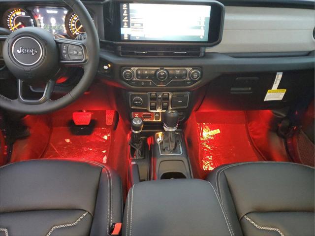 2025 Jeep Wrangler 4-Door Willys 4x4