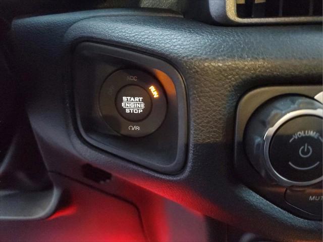2025 Jeep Wrangler 4-Door Willys 4x4
