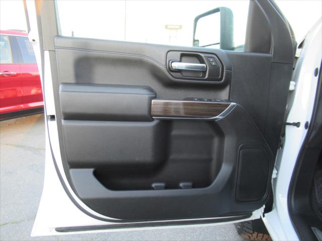 2020 Chevrolet Silverado 2500HD 4WD Crew Cab Standard Bed LT