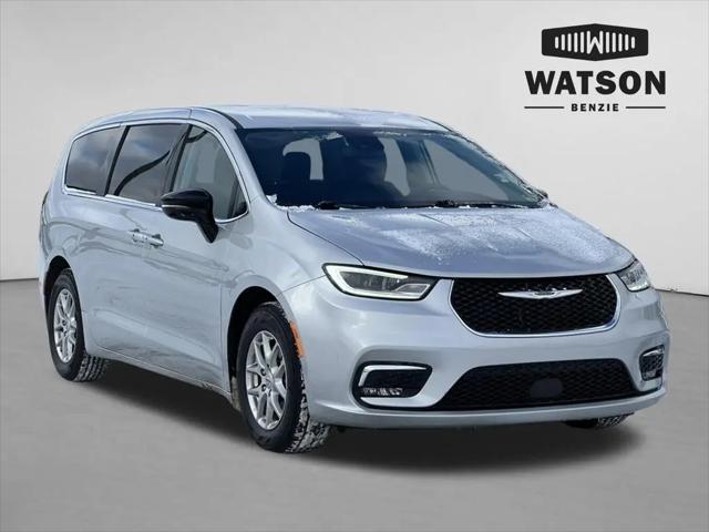 2024 Chrysler Pacifica Touring L for sale in Benzonia, MI