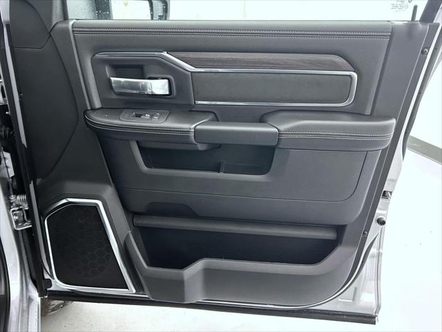2026 Ram 2500 Laramie Crew Cab 4x4 64 Box
