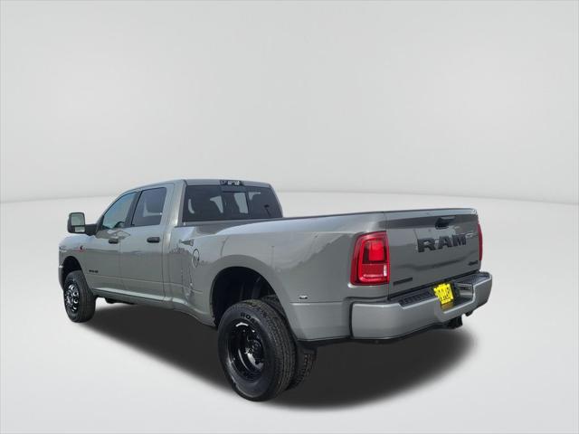 2026 RAM Ram 3500 RAM 3500 BIG HORN CREW CAB 4X4 8 BOX