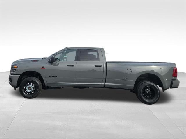 2026 RAM Ram 3500 RAM 3500 BIG HORN CREW CAB 4X4 8 BOX