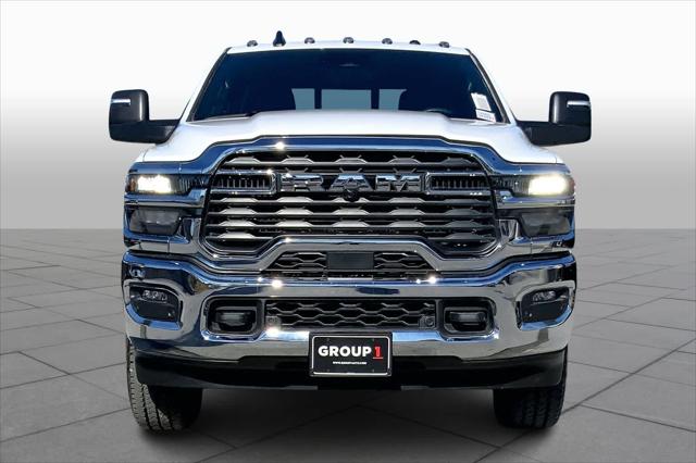 2026 RAM 2500 RAM 2500 TRADESMAN CREW CAB 4X4 64 BOX