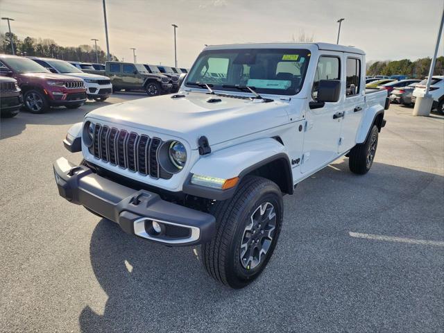 2026 Jeep Gladiator GLADIATOR SAHARA 4X4