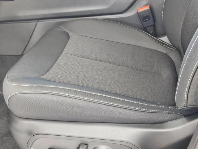 2026 Jeep Grand Cherokee Laredo 4x2