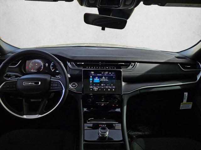 2026 Jeep Grand Cherokee Altitude 4x4