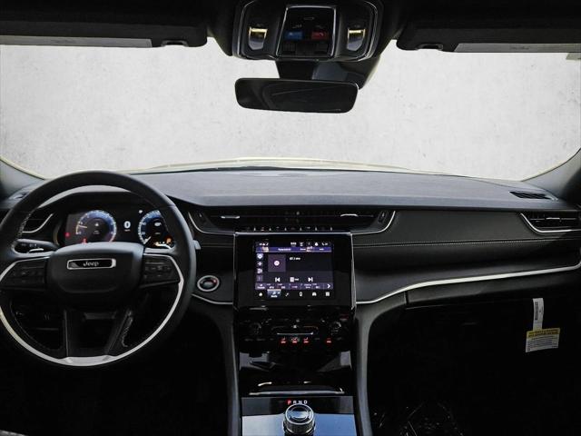 2026 Jeep Grand Cherokee Altitude 4x4