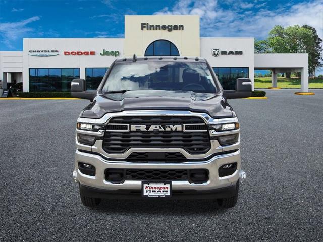 2026 RAM Ram 3500 RAM 3500 TRADESMAN CREW CAB 4X4 8 BOX