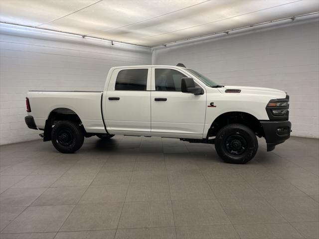 2026 RAM Ram 2500 RAM 2500 TRADESMAN CREW CAB 4X4 64 BOX