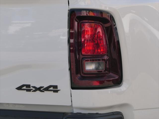 2026 RAM Ram 3500 RAM 3500 TRADESMAN CREW CAB 4X4 8 BOX