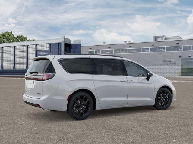2026 Chrysler Pacifica Limited AWD