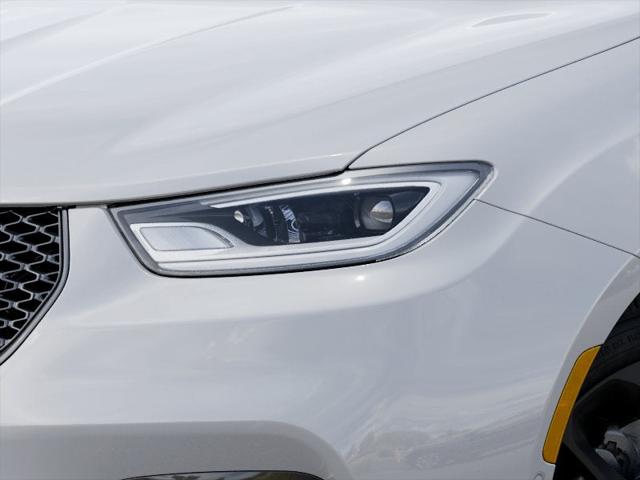 2026 Chrysler Pacifica Limited AWD