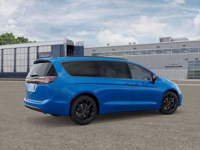 2026 Chrysler Pacifica Limited AWD