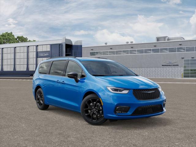 2026 Chrysler Pacifica Limited AWD