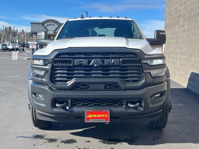 2026 RAM Ram 4500 Chassis Cab RAM 4500 TRADESMAN CHASSIS CREW CAB 4X4 84 CA