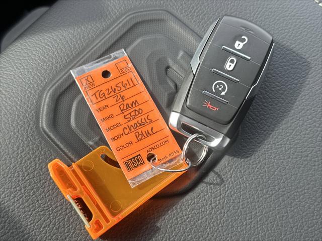 2026 RAM Ram 5500 Chassis Cab RAM 5500 BIG HORN CHASSIS CREW CAB 4X4 60 CA