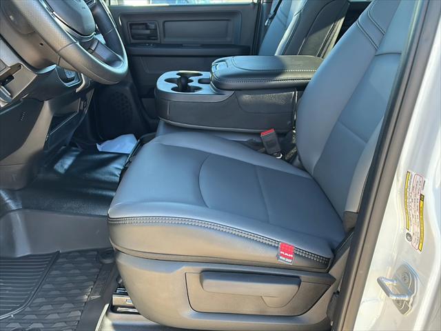 2026 Ram 2500 Tradesman Crew Cab 4x4 6'4" Box
