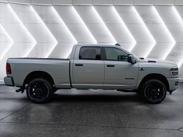2026 Ram 3500 Big Horn Crew Cab 4x4 6'4" Box