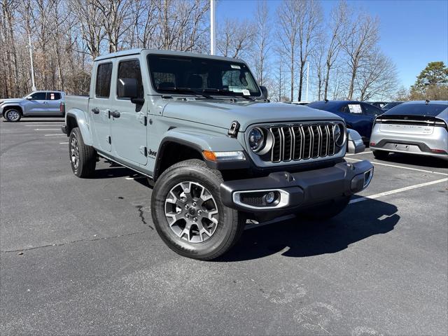 2026 Jeep Gladiator GLADIATOR SAHARA 4X4