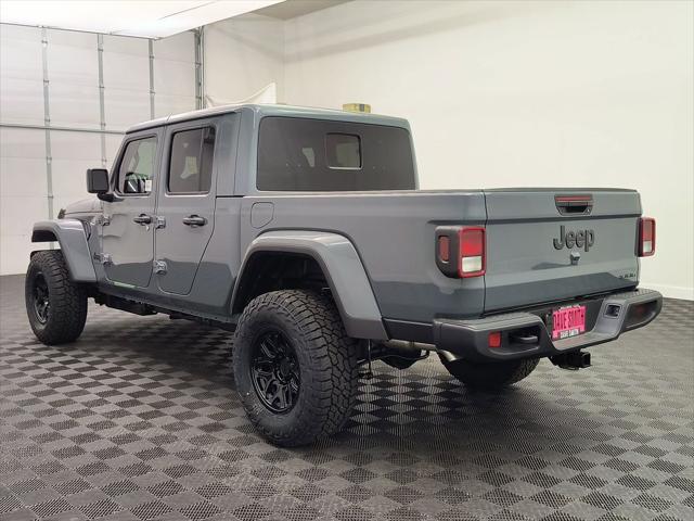 2026 Jeep Gladiator GLADIATOR SAHARA 4X4