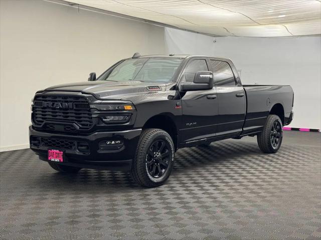 2026 RAM Ram 3500 RAM 3500 BIG HORN CREW CAB 4X4 8 BOX
