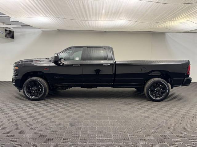 2026 RAM Ram 3500 RAM 3500 BIG HORN CREW CAB 4X4 8 BOX