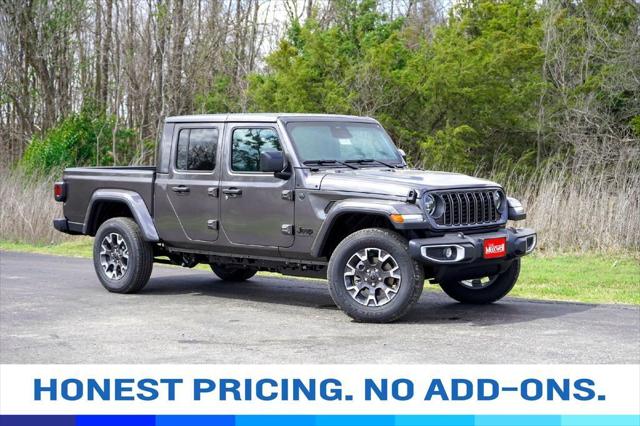 2026 Jeep Gladiator GLADIATOR SAHARA 4X4