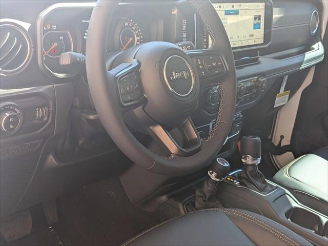 2026 Jeep Gladiator GLADIATOR SAHARA 4X4