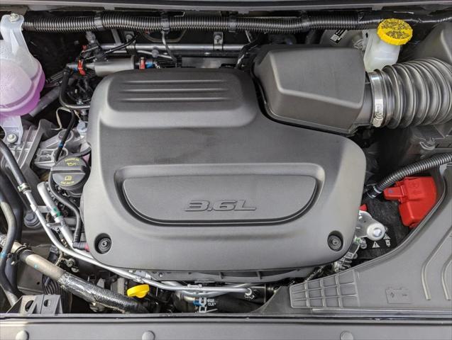 2026 Chrysler Pacifica Pinnacle AWD