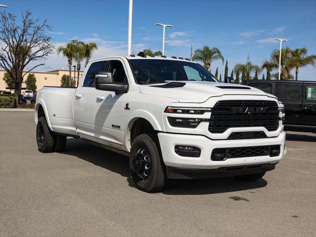 2026 RAM Ram 3500 RAM 3500 LIMITED CREW CAB 4X4 8 BOX