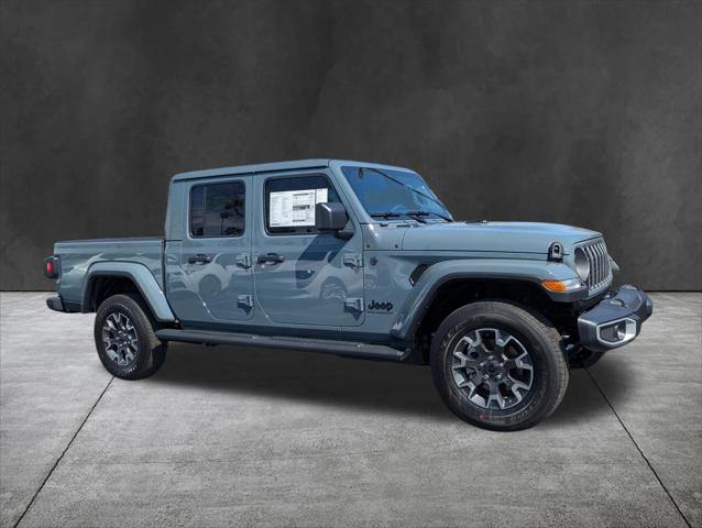 2026 Jeep Gladiator GLADIATOR SAHARA 4X4