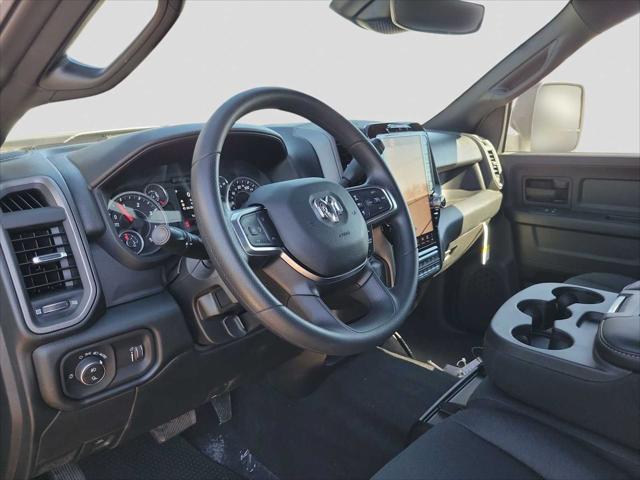 2026 RAM Ram 3500 RAM 3500 TRADESMAN CREW CAB 4X4 8 BOX